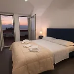 Thalassa Panoramic *