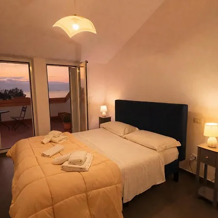 Thalassa Panoramic Hotel *