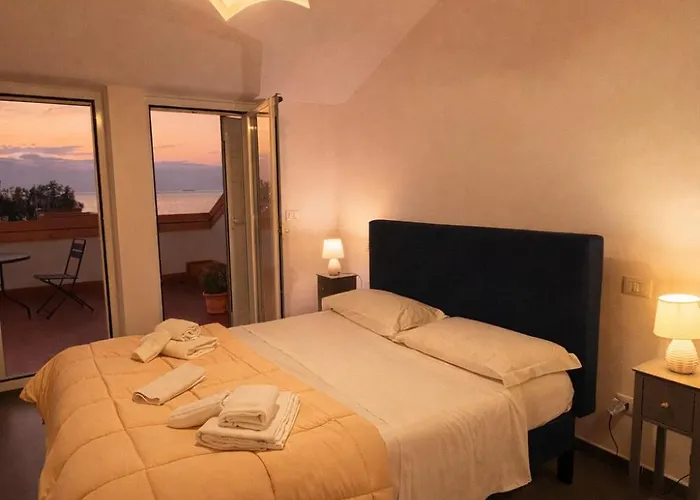 Thalassa Panoramic Hotel *